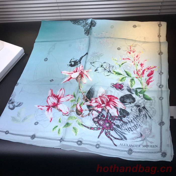 Alexander Mcqueen Scarf MQC00002 Alexander Mcqueen Scarf MQC00002